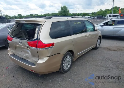 2013 Toyota Sienna Xle from USA, damaged, VIN 5TDYK3DC4DS370468